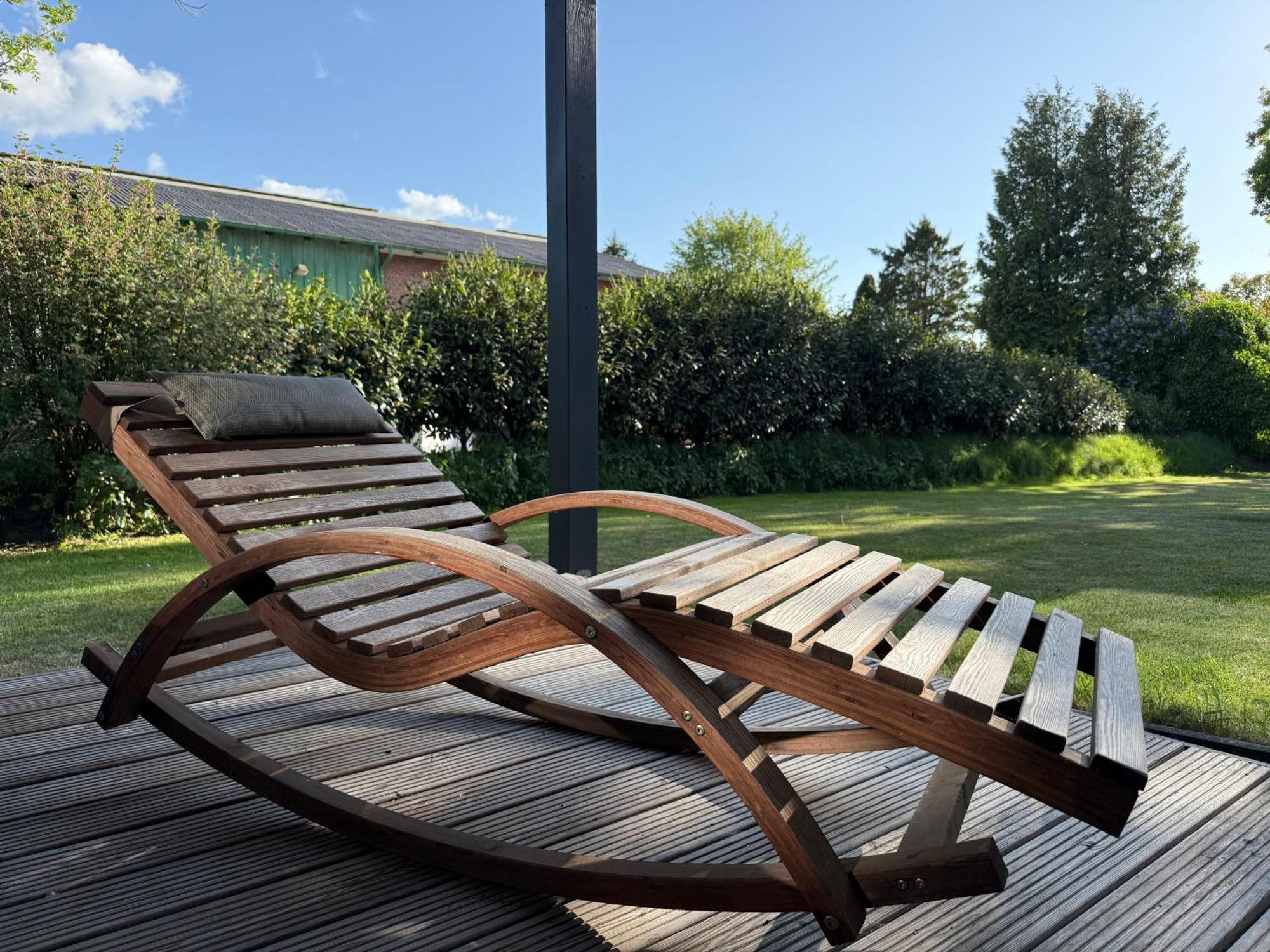 Schwedenhaus Mit Holzofen & Aussenkamin Auf 1400M2 Tensbuttel-Rost Exterior foto